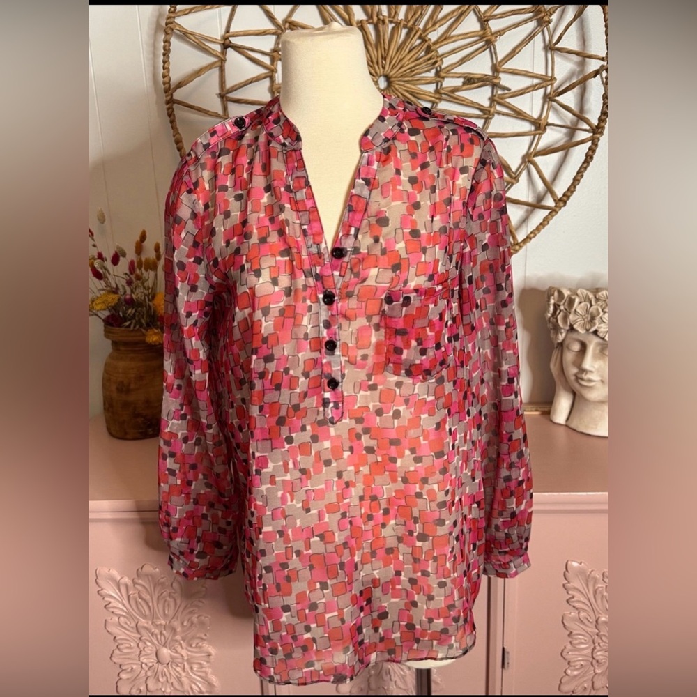 Jade Pink/gray/black Long Sleeve Buttoned Blouse large‎